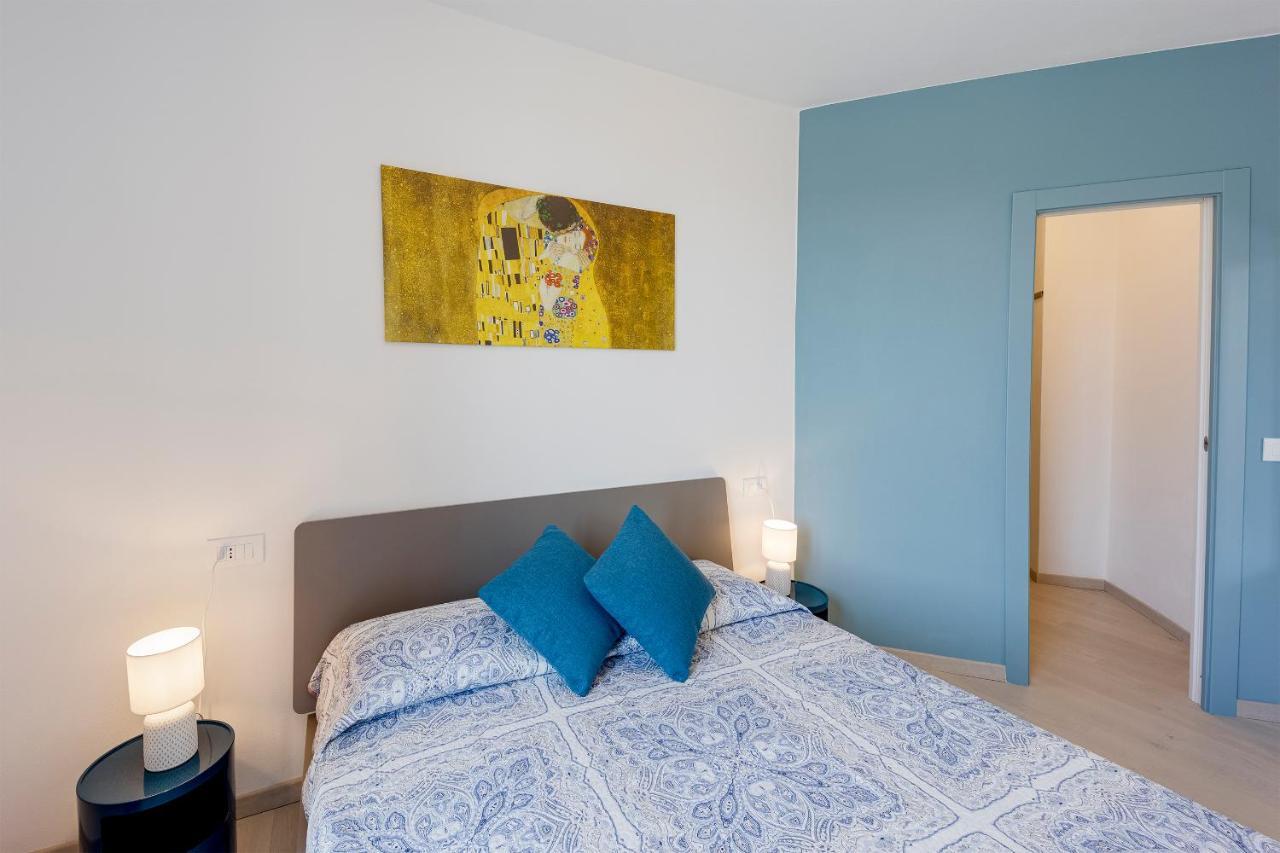 Aregai Marina Exclusive Seaside Apartments Santo Stefano al Mare Exteriér fotografie