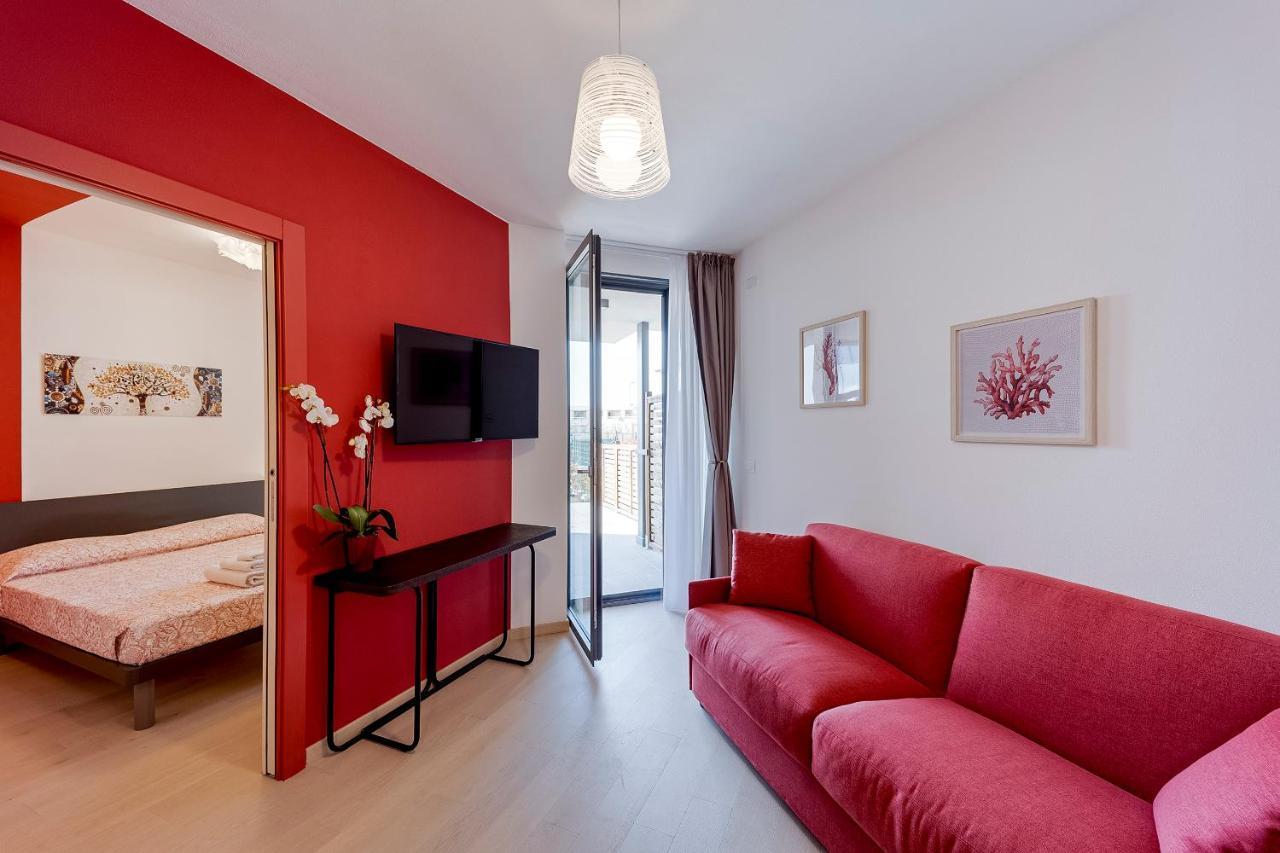 Aregai Marina Exclusive Seaside Apartments Santo Stefano al Mare Exteriér fotografie