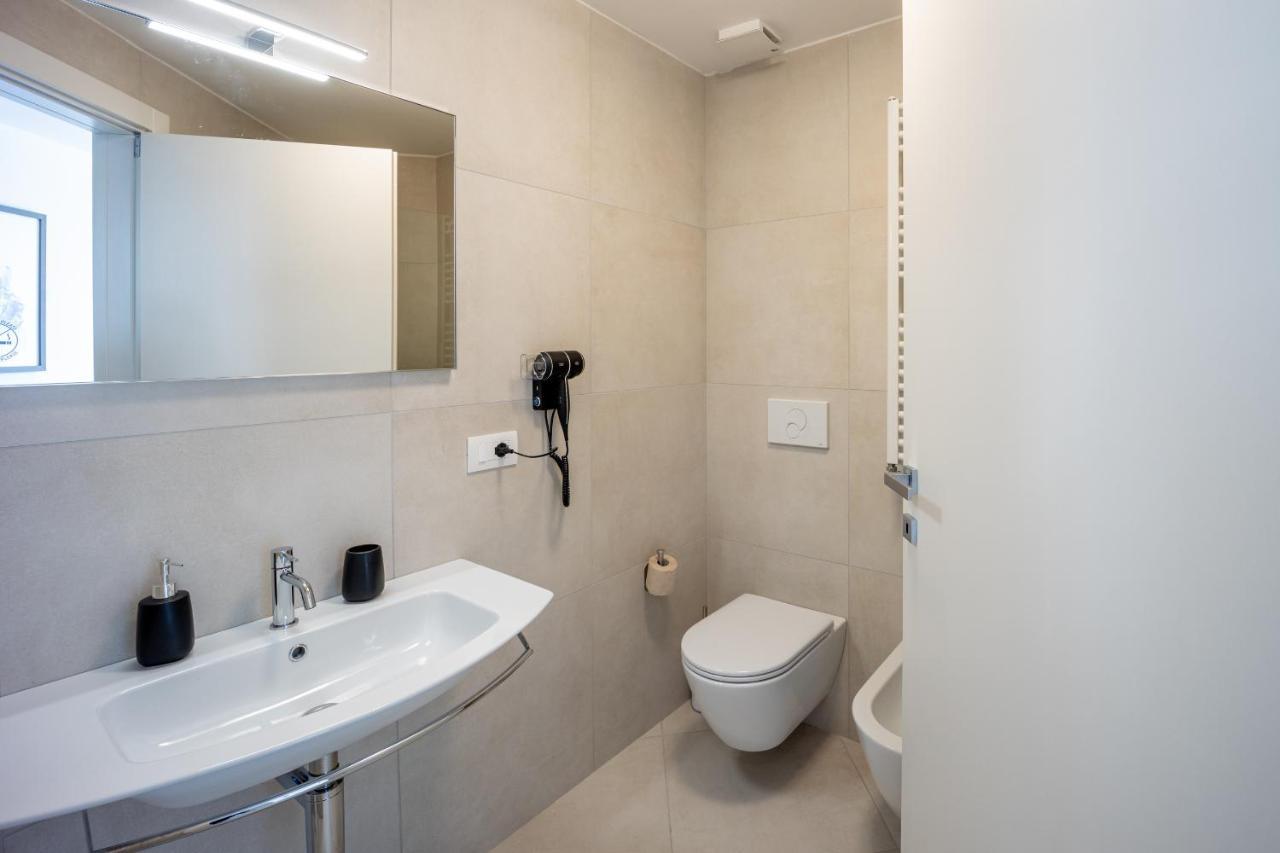 Aregai Marina Exclusive Seaside Apartments Santo Stefano al Mare Exteriér fotografie