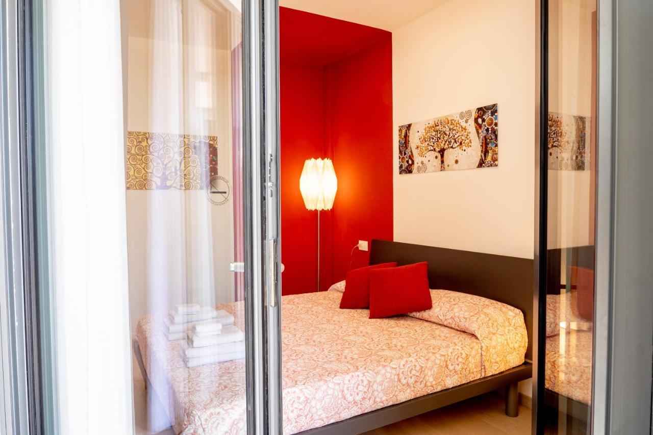 Aregai Marina Exclusive Seaside Apartments Santo Stefano al Mare Exteriér fotografie