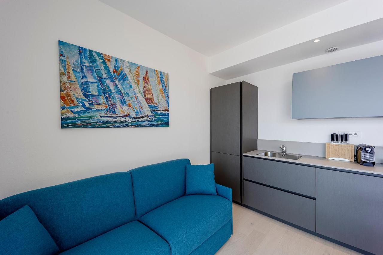 Aregai Marina Exclusive Seaside Apartments Santo Stefano al Mare Exteriér fotografie